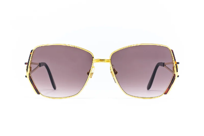 ladies sunglasses gemmed sides -Hilton 008